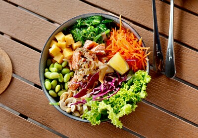 Salmon Poké Bowl